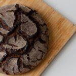découvrez l'art du pain au levain : des recettes savoureuses, des techniques de fermentation et des conseils pratiques pour réaliser un pain au levain croustillant et moelleux à la maison.