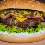 découvrez la recette parfaite de mayonnaise maison : crémeuse, onctueuse et pleine de saveurs. apprenez à réaliser cette sauce incontournable qui accompagnera à merveille vos plats préférés, des salades aux sandwichs. ne manquez pas nos astuces pour une mayonnaise réussie à tous les coups !
