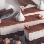 découvrez notre délicieuse crème de noisette, un compagnon idéal pour vos petits-déjeuners et desserts. avec sa texture onctueuse et son goût riche, elle apportera une touche gourmande à toutes vos recettes. idéale à tartiner, en garniture ou simplement à déguster à la cuillère.
