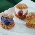 découvrez les secrets de la pâte à choux, un incontournable de la pâtisserie française. apprenez à réaliser ces délicieuses bouchées légères et croustillantes, parfaites pour des éclairs, des profiteroles ou des gougères. suivez nos astuces pour réussir cette recette classique et épater vos invités.