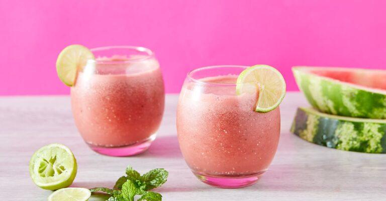 découvrez l'univers des smoothies, ces délicieuses boissons saines et rafraîchissantes. apprenez à réaliser des recettes variées et équilibrées, à base de fruits frais, de légumes et de super-aliments, pour booster votre énergie au quotidien. idéal pour un petit-déjeuner nourrissant ou un en-cas revitalisant !