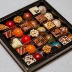 découvrez l'univers irrésistible de la praline, une délicieuse confiserie mêlant saveurs sucrées et textures croquantes. que vous soyez amateur de chocolat, de fruits ou de noix, nos pralines artisanales séduiront vos papilles à chaque bouchée. idéales pour toutes les occasions, elles font le bonheur des gourmands !