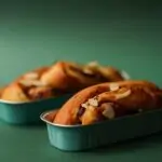 découvrez notre délicieuse recette de brioche, un pain moelleux et doré, parfait pour le petit-déjeuner ou le goûter. apprenez à la préparer facilement chez vous avec des ingrédients simples et savoureux.