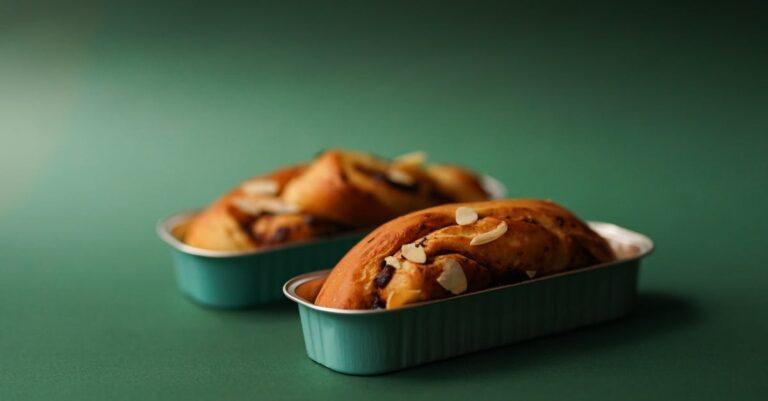 découvrez notre délicieuse recette de brioche, un pain moelleux et doré, parfait pour le petit-déjeuner ou le goûter. apprenez à la préparer facilement chez vous avec des ingrédients simples et savoureux.