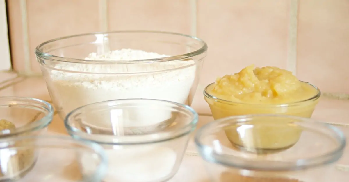 découvrez les bienfaits et les recettes savoureuses de la compote de pommes. apprenez à réaliser facilement cette délicieuse gourmandise maison, parfaite pour les desserts ou à déguster seule. idéale pour petits et grands!