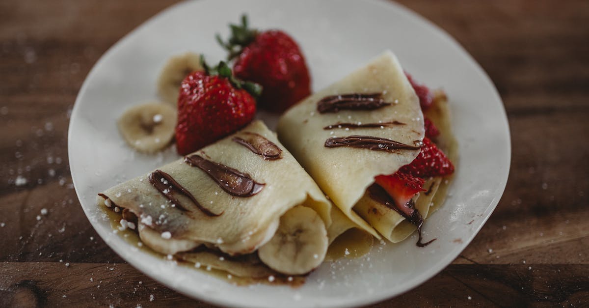 découvrez la délicieuse variété des crêpes : des recettes simples aux garnitures gourmandes, savourez ce plat emblématique français qui saura ravir les papilles des petits et grands.