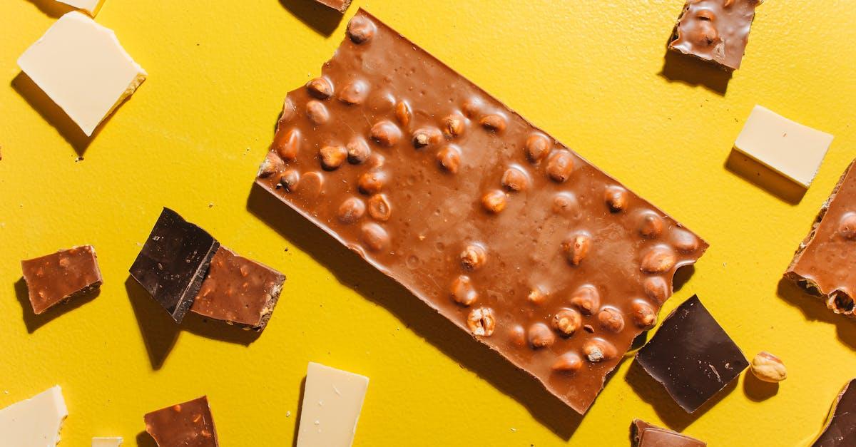 découvrez la délicieuse crème de noisette, un mélange onctueux et savoureux qui émerveille vos papilles. idéale à tartiner sur vos pains ou à intégrer dans vos recettes, cette crème sucrée promet de rehausser vos desserts et petits déjeuners. laissez-vous séduire par son goût riche et sa texture veloutée.
