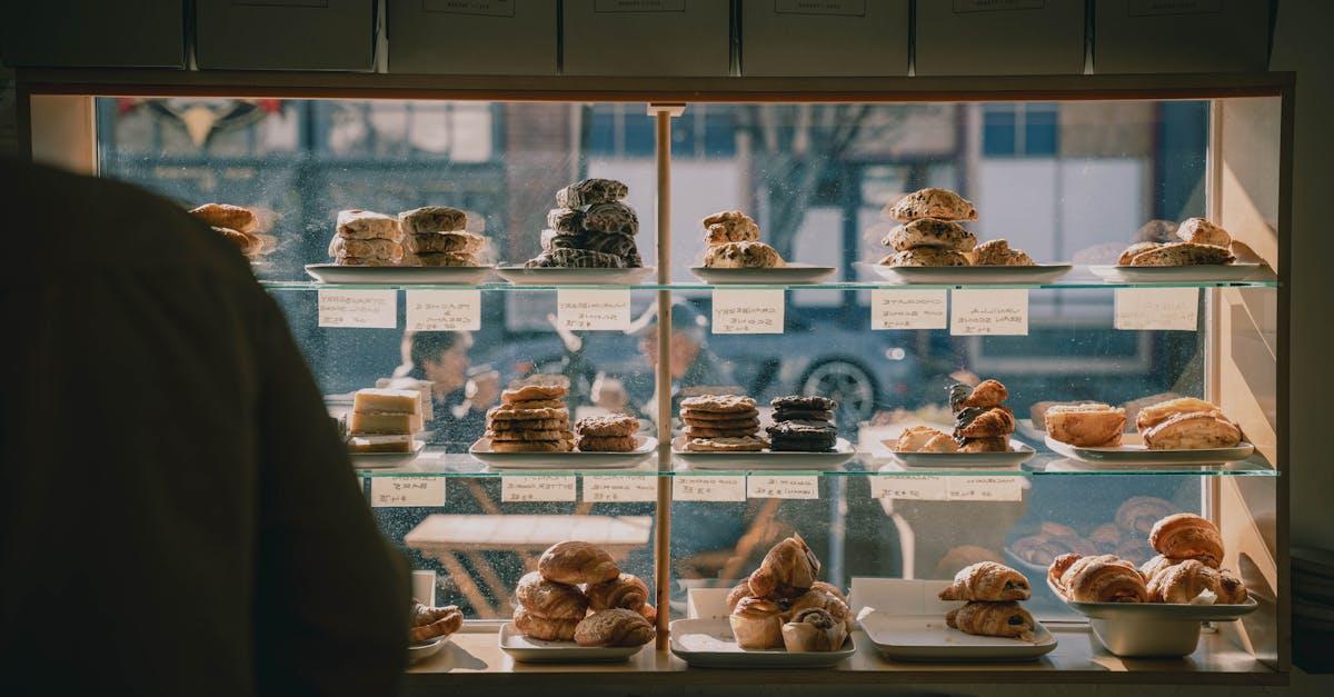 découvrez nos délicieuses recettes de muffins, des douceurs moelleuses et savoureuses qui raviront vos papilles. parfaits pour le petit-déjeuner ou le goûter, ces muffins sont faciles à réaliser et peuvent être personnalisés selon vos envies. explorez notre sélection et laissez-vous tenter par des combinaisons gourmandes!