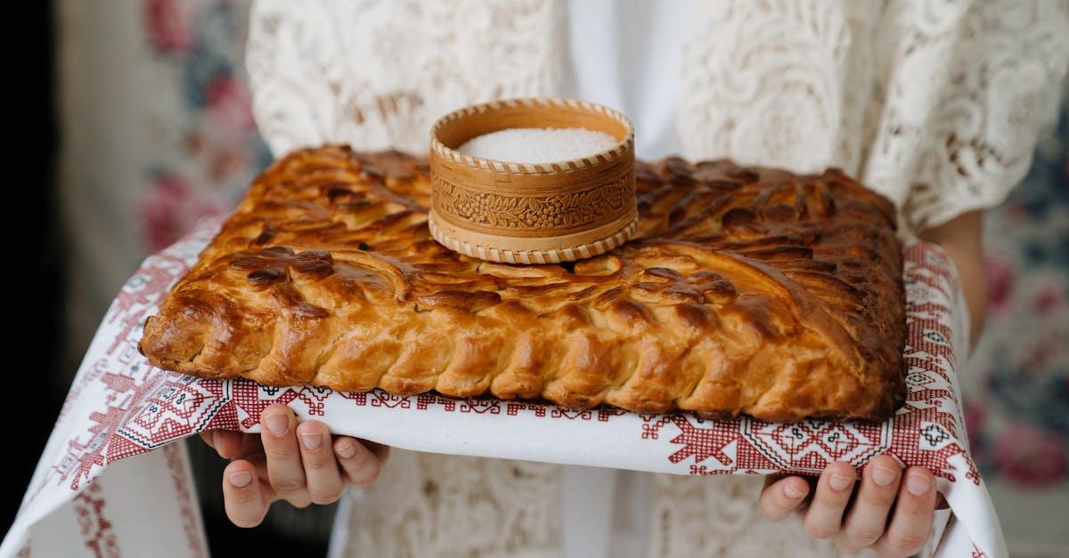 découvrez l'univers des cigarettes russes, un mélange unique de traditions et de saveurs. explorez les marques emblématiques, leurs caractéristiques distinctives et ce qui les rend si populaires. plongez dans le monde des fumeurs de russie et trouvez votre cigarette idéale.