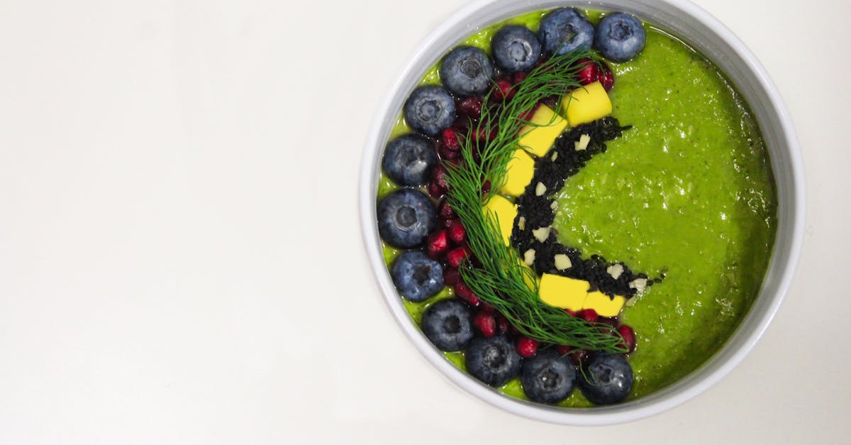 découvrez nos délicieuses recettes de smoothies, alliant saveurs fruitées et bienfaits santé. parfaits pour un encas rafraîchissant ou un petit déjeuner nutritif, nos smoothies sont faciles à préparer et personnalisables selon vos envies!
