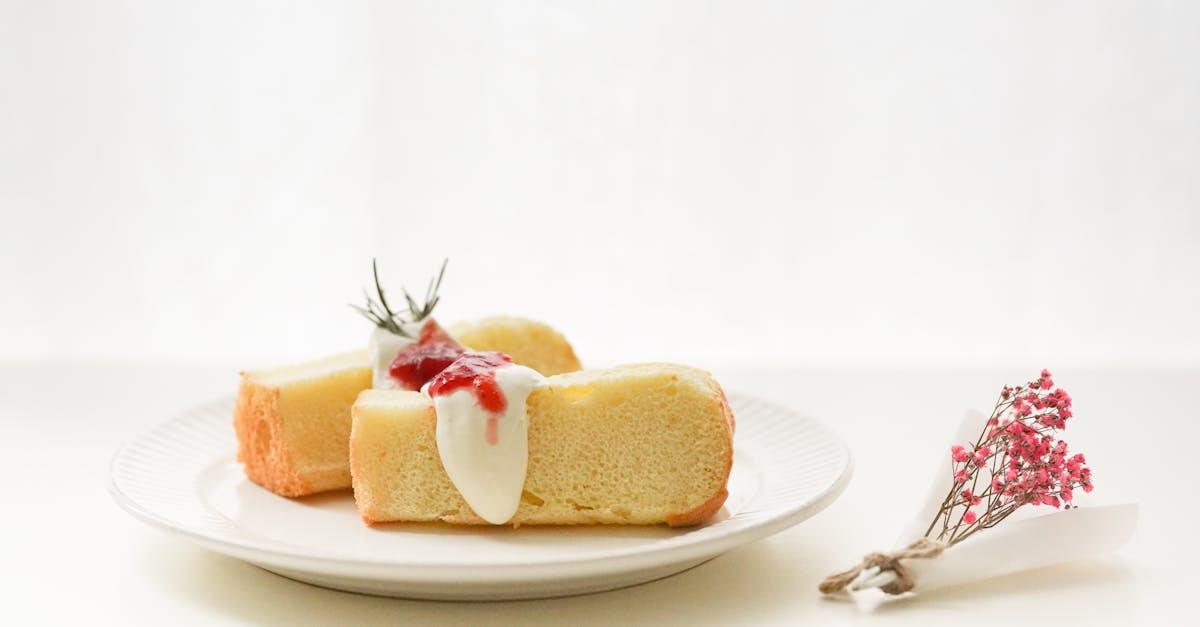 découvrez notre délicieuse recette de sponge cake, un gâteau moelleux et aérien, parfait pour toutes les occasions. apprenez à le préparer facilement avec nos conseils et astuces pour un résultat réussi à chaque fois !