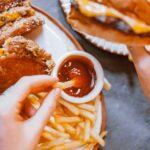 découvrez nos frites croustillantes, dorées à la perfection et préparées avec des pommes de terre de qualité. un accompagnement idéal pour tous vos plats !