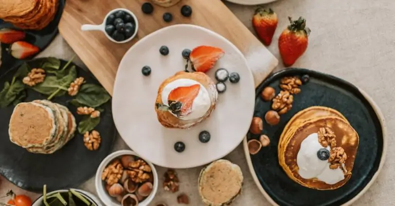 Comment réussir des galettes-saucisse croustillantes à tous les coups découvrez la délicieuse recette des pancakes croustillants à la saucisse, un mélange parfait de saveurs sucrées et salées pour un petit-déjeuner réconfortant. faciles à préparer, ces pancakes sont idéaux pour commencer la journée du bon pied!