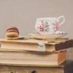 découvrez l'univers délicieux des macarons, ces petites douceurs colorées et raffinées. apprenez à les préparer chez vous avec des recettes faciles et créatives, ou laissez-vous tenter par les créations de pâtissiers talentueux. un véritable voyage gustatif à chaque bouchée !