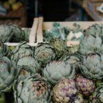 découvrez l'artichaut, un légume savoureux et nutritif, riche en antioxydants et en fibres. apprenez à le préparer et à l'intégrer dans vos recettes pour profiter de ses bienfaits pour la santé et rehausser le goût de vos plats.