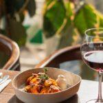 découvrez notre délicieuse recette de pâtes aux asperges : une combinaison parfaite de saveurs fraîches et de textures fondantes. idéale pour un repas léger et savoureux, elle plaira à toute la famille !