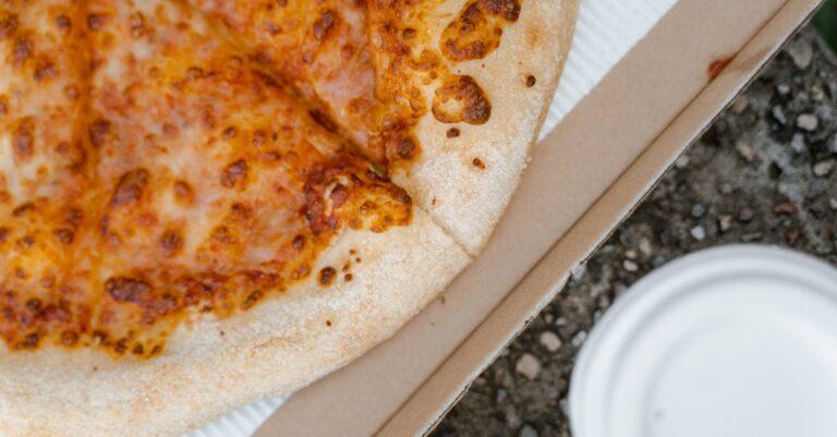 découvrez quick pizza, votre destination idéale pour savourer de délicieuses pizzas préparées rapidement avec des ingrédients frais et de qualité. commandez en ligne et profitez d'une expérience gustative inoubliable en un rien de temps.