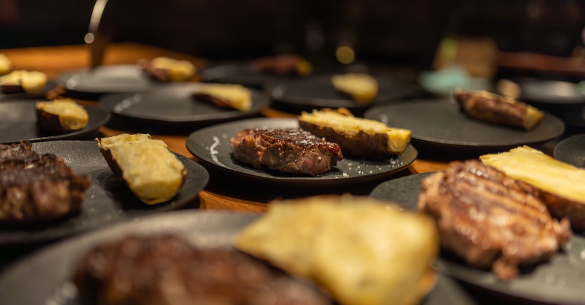 découvrez nos délicieuses pommes de terre au four, croustillantes à l'extérieur et tendres à l'intérieur. parfaites pour accompagner vos plats ou comme repas léger, ces recettes simples et savoureuses raviront vos papilles.