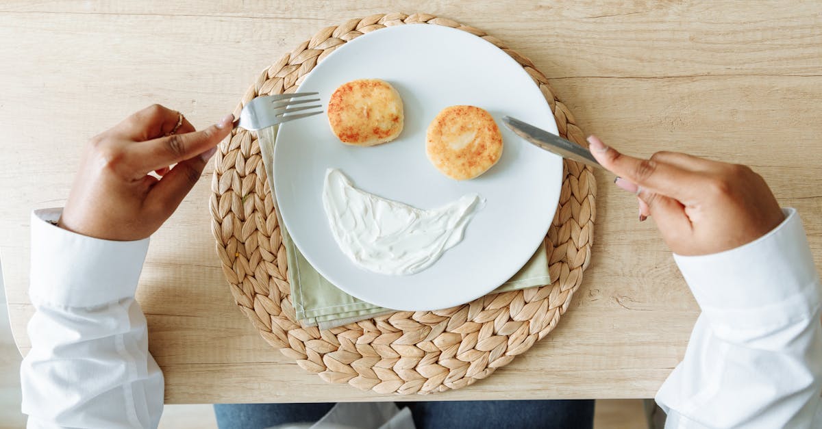 découvrez nos délicieux cheese toasts, croustillants à l'extérieur et fondants à l'intérieur. idéals pour un apéritif entre amis ou un en-cas gourmand, ces toasts au fromage vont ravir vos papilles avec leur saveur riche et leur texture irrésistible.