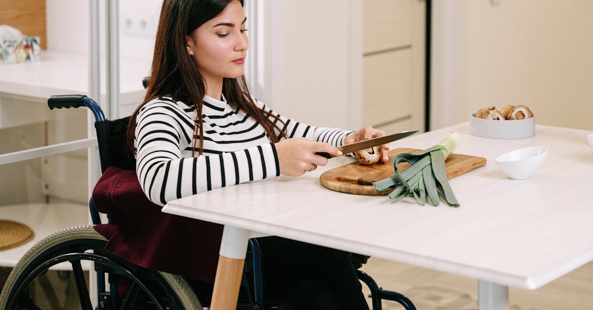 découvrez l'univers fascinant des poireaux : ses bienfaits nutritionnels, ses recettes savoureuses et ses astuces de culture. apprenez à intégrer ce légume polyvalent dans votre alimentation quotidienne pour une cuisine saine et délicieuse.