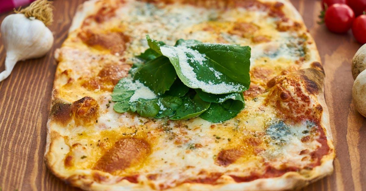 découvrez l'exquise croûte de champignons, une alternative savoureuse et originale pour vos plats. parfaite pour ajouter une touche umami à vos tartes, pizzas et autres délices culinaires, cette recette allie texture croustillante et saveurs riches. idéale pour les amateurs de cuisine végétale !