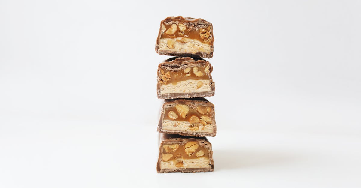 découvrez notre délicieux nougat, une confiserie traditionnelle française alliant la douceur du miel et la croquante des amandes. parfait pour toutes les occasions, le nougat ravira vos papilles avec ses saveurs uniques et authentiques.
