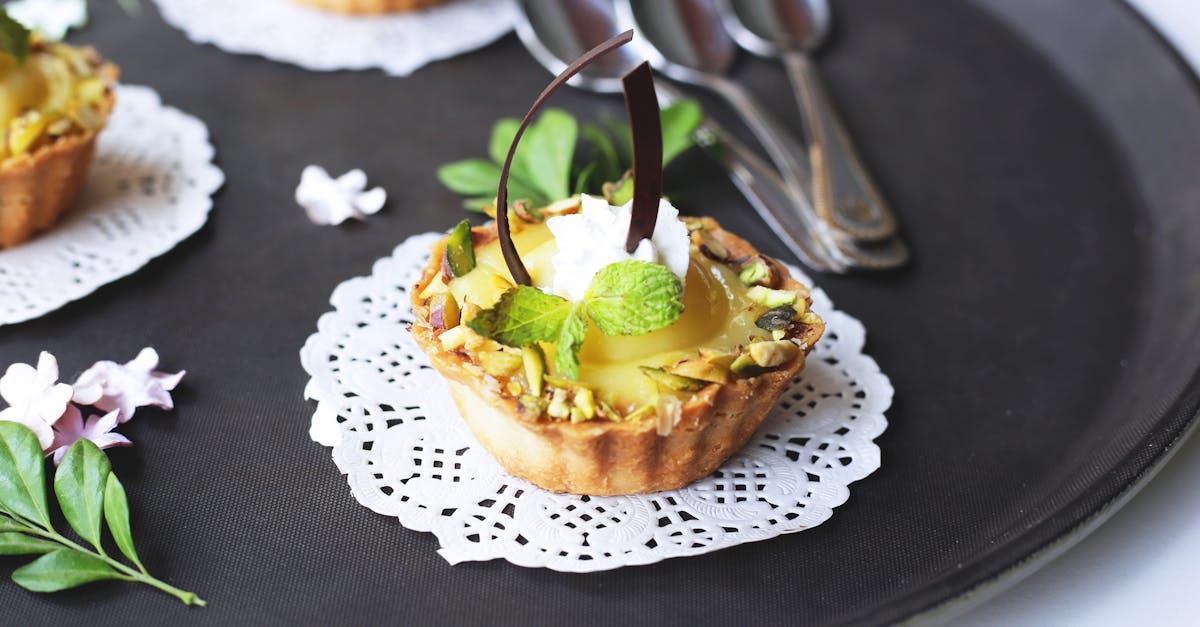 découvrez la délicieuse recette de tartes maison : un mélange parfait de croustillant et de saveurs. que ce soit aux fruits, au chocolat ou salée, nos conseils vous guideront pour réaliser des tartes irrésistibles qui raviront vos invités.