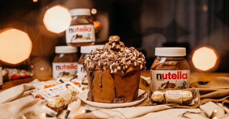 découvrez l'univers délicieux des copeaux de chocolat : des éclats fins et riches en saveurs, parfaits pour garnir vos desserts, ajouter une touche gourmande à vos plats ou simplement déguster en petites bouchées.