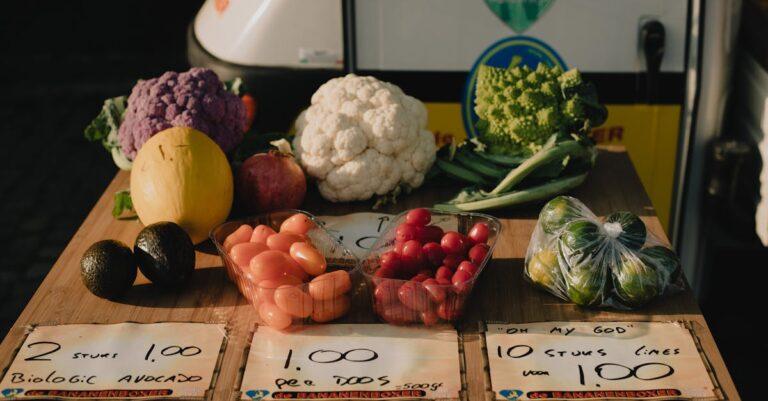 découvrez le romanesco, ce crucifère aux formes géométriques fascinantes et à la couleur verte éclatante. idéal pour égayer vos plats, ce légume délicieux et nutritif est riche en vitamines et en minéraux. apprenez à le cuisiner et à l'intégrer dans vos recettes favorites.
