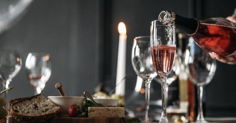 découvrez notre délicieuse recette de pain festif, parfaite pour vos réceptions! cet apéritif convivial et savoureux saura ravir vos invités avec ses saveurs variées et sa présentation originale. idéal pour partager et accompagner vos plats préférés.