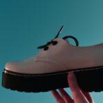 découvrez tout ce qu'il faut savoir sur la sole, ce poisson délicat et savoureux. apprenez à le cuisiner, ses bienfaits nutritionnels, ainsi que des recettes faciles pour ravir vos convives. idéal pour les amateurs de fruits de mer et de gastronomie raffinée.