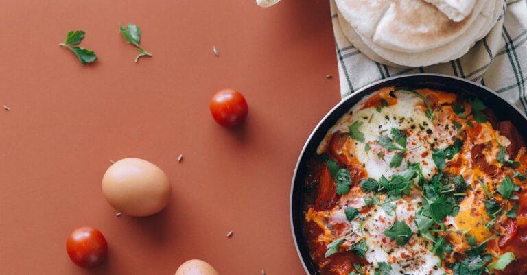 découvrez les bienfaits des blancs d'œufs : riches en protéines, faibles en calories, idéaux pour une alimentation saine et équilibrée. apprenez comment les intégrer dans vos recettes pour des plats savoureux et nutritifs.