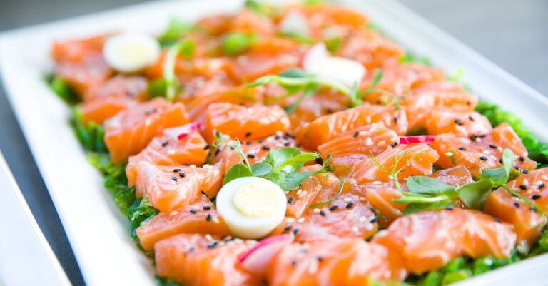 découvrez le saumon, un poisson savoureux et nutritif, riche en oméga-3 et parfait pour vos plats. explorez ses bienfaits pour la santé, des recettes délicieuses et des conseils de préparation.
