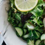 découvrez notre recette de salade d'été fraîche et colorée, idéale pour vos repas en plein air. préparez-la facilement avec des ingrédients saisonniers et savourez un mélange sain et délicieux.