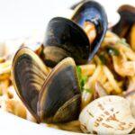 découvrez la délicieuse recette de spaghetti, un plat italien emblématique, facile à préparer et parfait pour toutes les occasions. savourez des pâtes al dente accompagnées de sauces variées, des classiques aux combinaisons inédites, pour un repas qui ravira vos papilles.