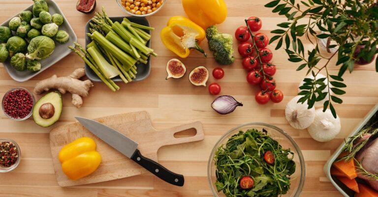 découvrez une délicieuse salade de pois chiches, pleine de saveurs et de bienfaits nutritionnels. cette recette simple et saine combine des pois chiches croquants, des légumes frais et une vinaigrette légère pour un plat parfait en été ou en accompagnement. idéale pour les végétariens et les amateurs de cuisine saine!