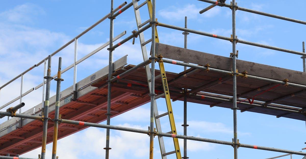 découvrez l'aluminium, un matériau léger, durable et recyclable, idéal pour une variété d'applications allant de la construction à l'automobile. apprenez-en plus sur ses propriétés exceptionnelles et son impact environnemental positif.
