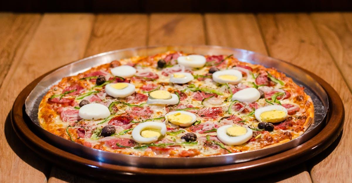 découvrez notre recette savoureuse d'œufs au four : un plat délicieux et réconfortant, parfait pour le brunch ou un dîner léger. faciles à préparer, les œufs au four peuvent être agrémentés de légumes, de fromages et d'herbes pour une touche personnalisée.