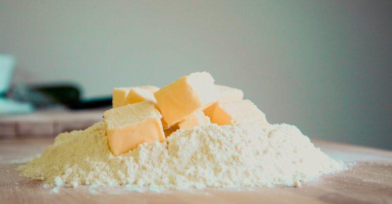 découvrez la magie du beurre : ses variétés, ses bienfaits et des recettes délicieuses pour l'incorporer dans votre cuisine. apprenez à utiliser ce délicieux ingrédient au quotidien !