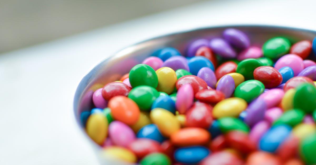 découvrez l'univers envoûtant du chocolat : ses saveurs raffinées, ses bienfaits sur la santé et des recettes irrésistibles qui raviront vos papilles. plongez dans la passion du chocolat, des créations artisanales aux gourmandises réconfortantes.