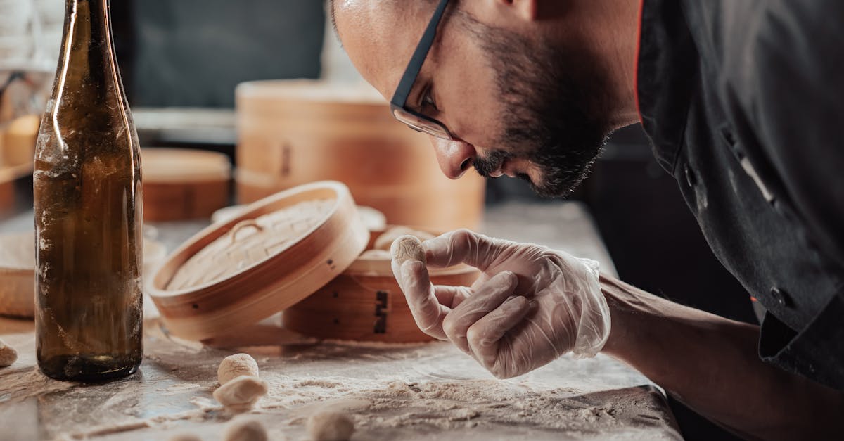 découvrez les meilleures techniques de cuisine pour améliorer vos compétences culinaires. apprenez des méthodes variées allant de la cuisson à la vapeur à la grillade, et transformez vos plats en véritables chef-d'œuvres gastronomiques.