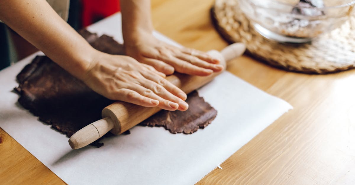 découvrez l'art de préparer une pâte à pâtisserie parfaite avec notre guide complet. que vous soyez novice ou expert en cuisine, nos astuces et recettes vous aideront à réaliser des desserts irrésistibles et des plats salés savoureux.