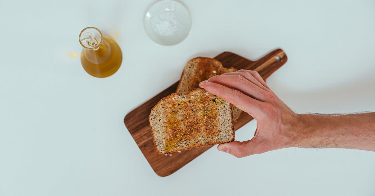 découvrez notre délicieuse recette de poisson cuit en croûte de sel, une méthode traditionnelle qui préserve tendreté et saveurs. parfait pour impressionner vos invités !