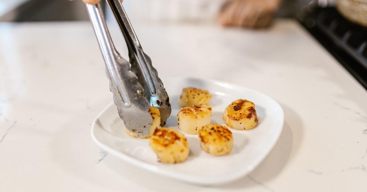 découvrez les coquilles saint-jacques, un délice marin savoureux et raffiné. apprenez tout sur leur provenance, leurs recettes variées et comment les préparer pour impressionner vos convives. succès garanti pour vos repas gastronomiques!