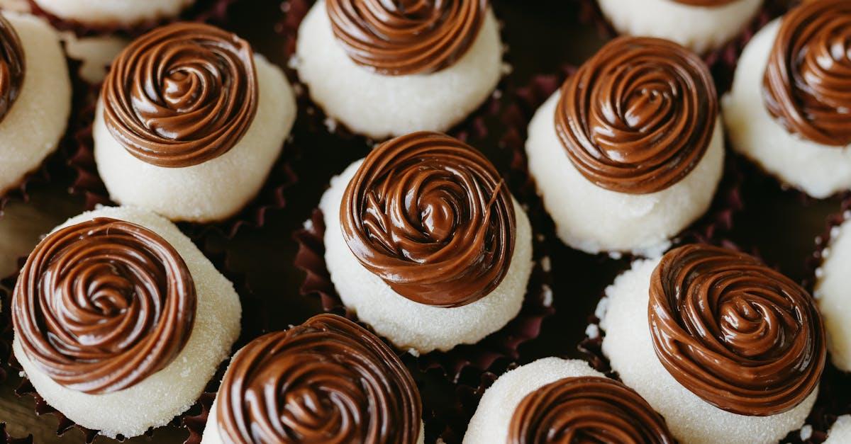 découvrez des astuces de cuisine sucrée infaillibles pour enrichir vos recettes de desserts. apprenez à maîtriser le sucre, à créer des mélanges parfaits et à réserver des surprises sucrées pour toutes vos occasions.