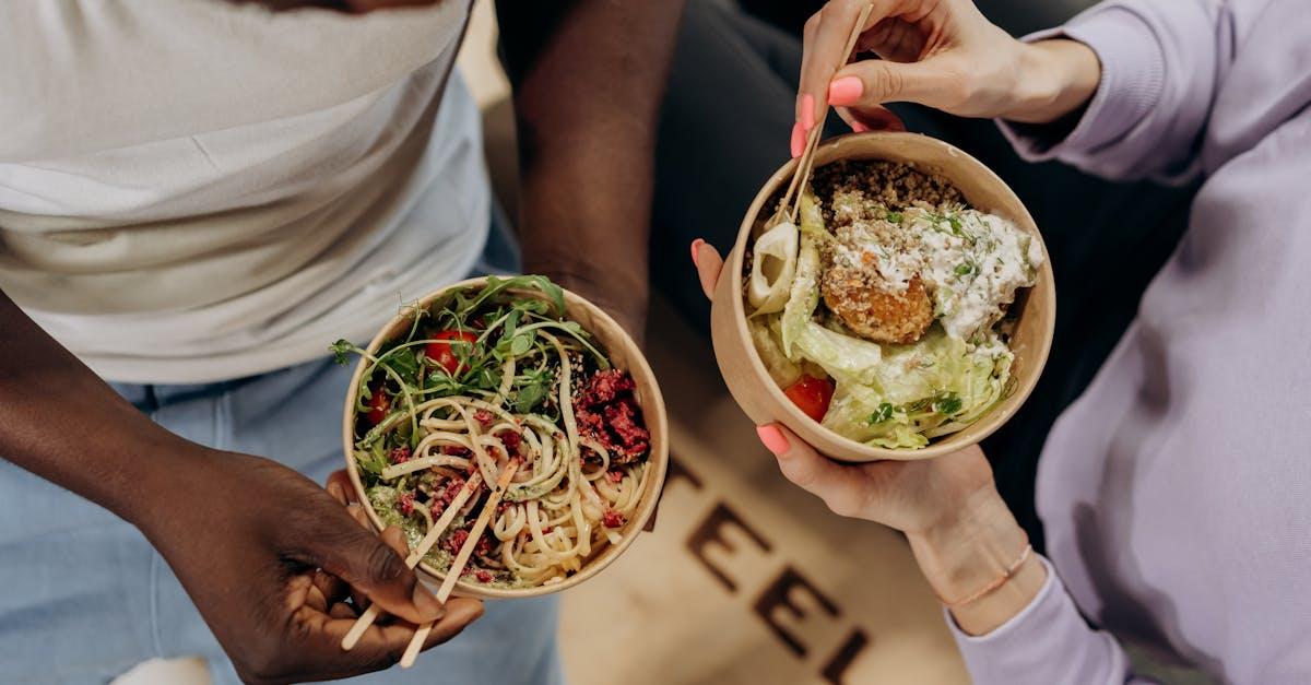 découvrez une délicieuse salade tahitienne, fraîche et colorée, alliant des ingrédients exotiques comme le poisson cru mariné, les légumes croquants et une touche de lait de coco. parfaite pour un repas léger ou en accompagnement, cette recette vous transportera directement sous le soleil de la polynésie.