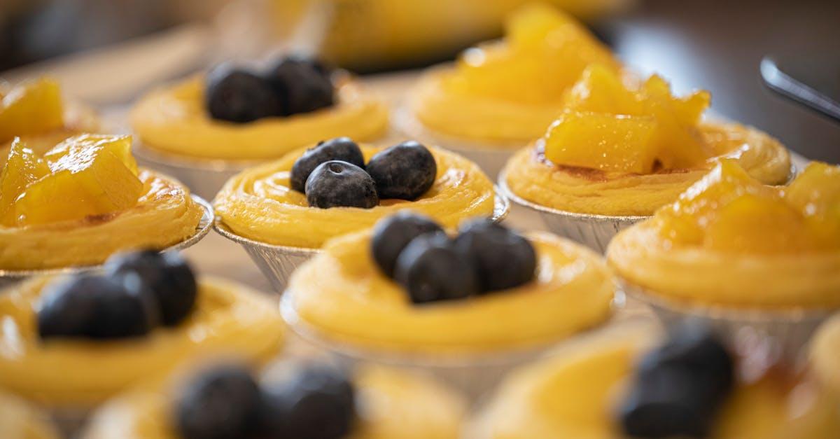 découvrez les techniques essentielles pour réussir votre garniture de tarte. apprenez à obtenir des textures parfaites et des saveurs harmonieuses grâce à notre guide complet sur les différentes méthodes de remplissage de tartes. que vous soyez débutant ou chef pâtissier, améliorez vos compétences en pâtisserie avec des conseils pratiques et des astuces infaillibles.
