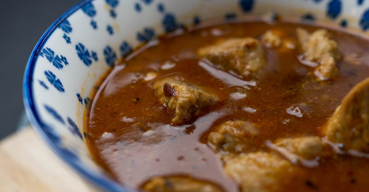 découvrez l'art de la viande braisée : recette savoureuse, astuces de cuisson et conseils pour des plats réconfortants qui raviront vos convives. offrez-vous une expérience culinaire inoubliable avec des viandes fondantes et parfumées.