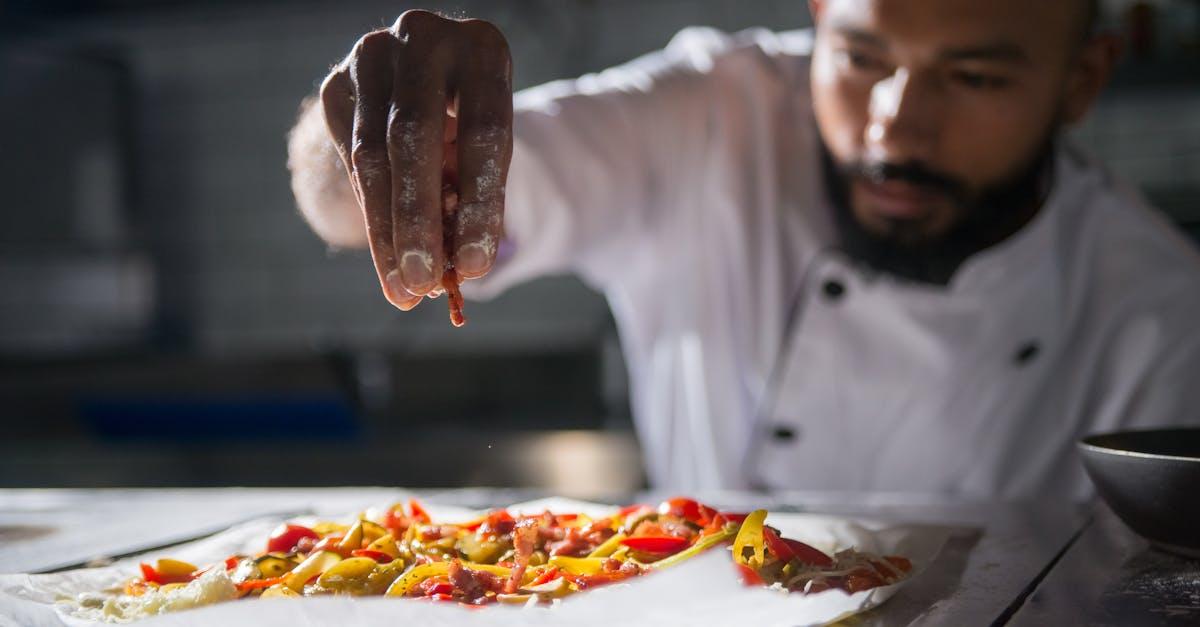 découvrez l'art de la cuisine avec nos techniques de cuisson essentielles. apprenez à maîtriser les méthodes de préparation des aliments qui subliment les saveurs et améliorent vos compétences culinaires. que vous soyez débutant ou chef expérimenté, explorez des astuces et recettes pour élever vos plats au niveau supérieur.