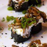 découvrez les vertus et les recettes savoureuses à base d'oignons verts. apprenez à les cultiver et à les intégrer dans votre alimentation pour profiter de leur goût frais et de leurs bienfaits nutritionnels.